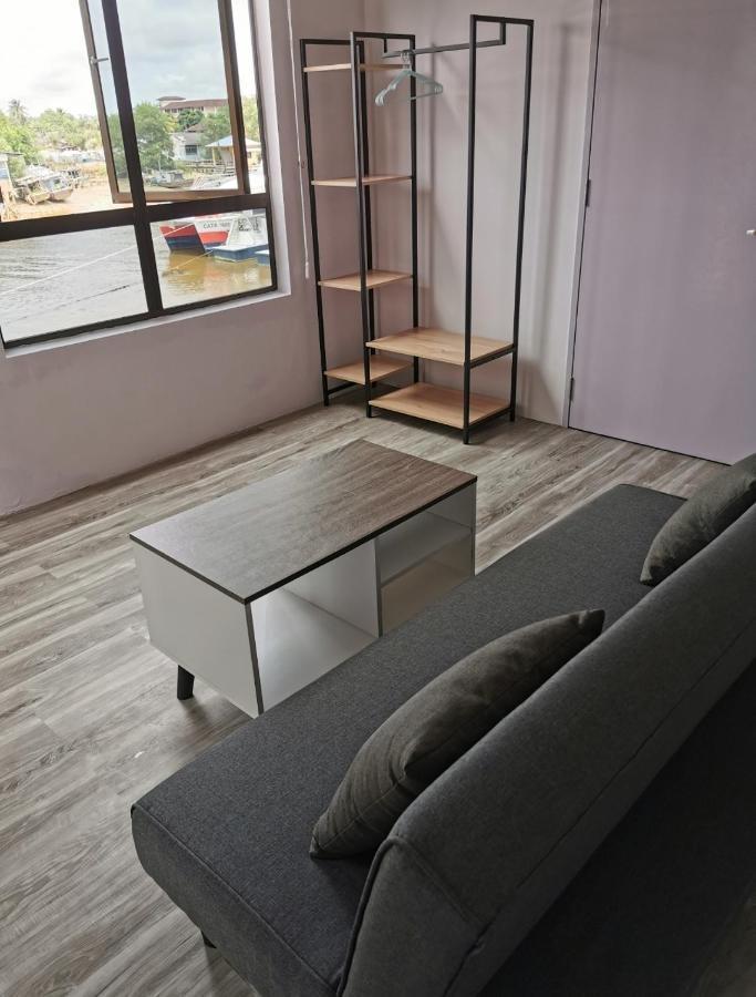 Mersingfirstfloor丰盛港二楼民宿 Eksteriør bilde