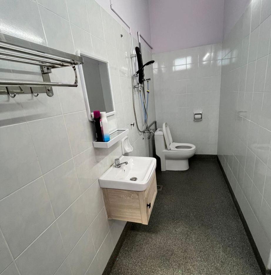 Mersingfirstfloor丰盛港二楼民宿 Eksteriør bilde